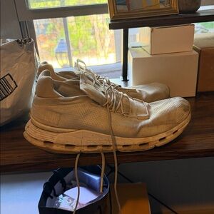 Men's Beige Athletic Sneakers - Onclouds